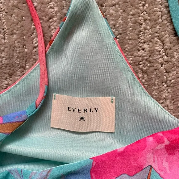 Everly floral and bright sundress - Picture 3 of 4